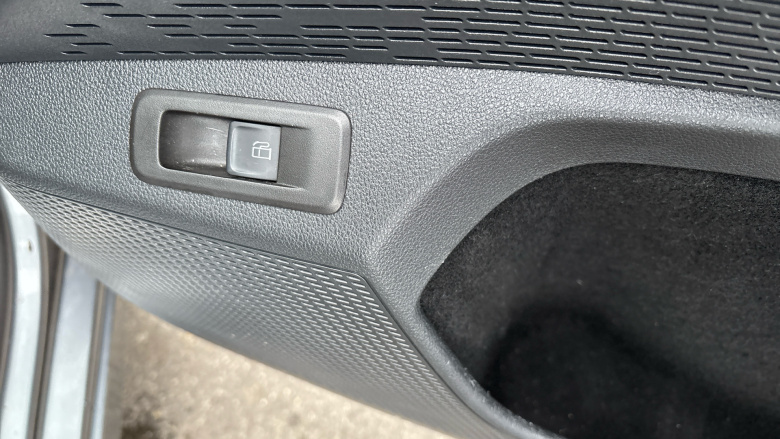 Skoda Octavia 1.4 TSI iV SE Technology DSG 5dr Estate